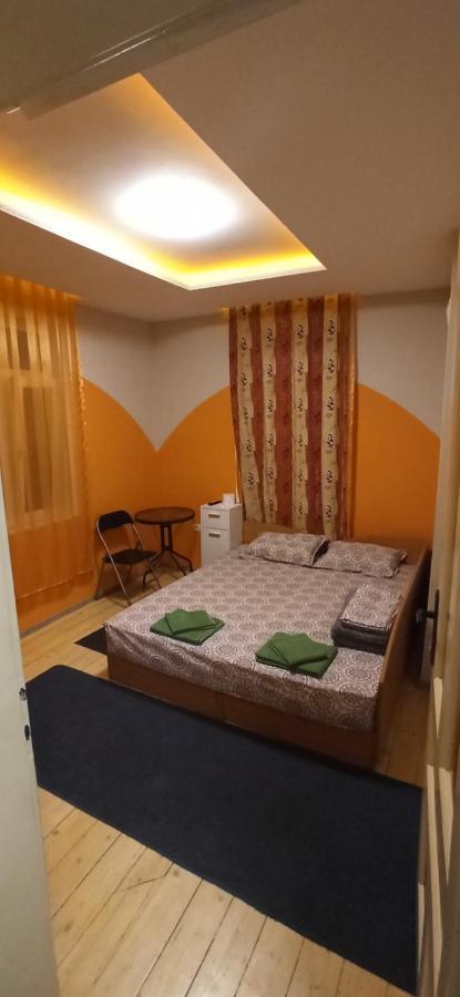 Къща Hotell Gabrovo Eksteriør bilde